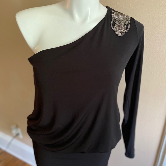 Dress - Picture 4 of 5